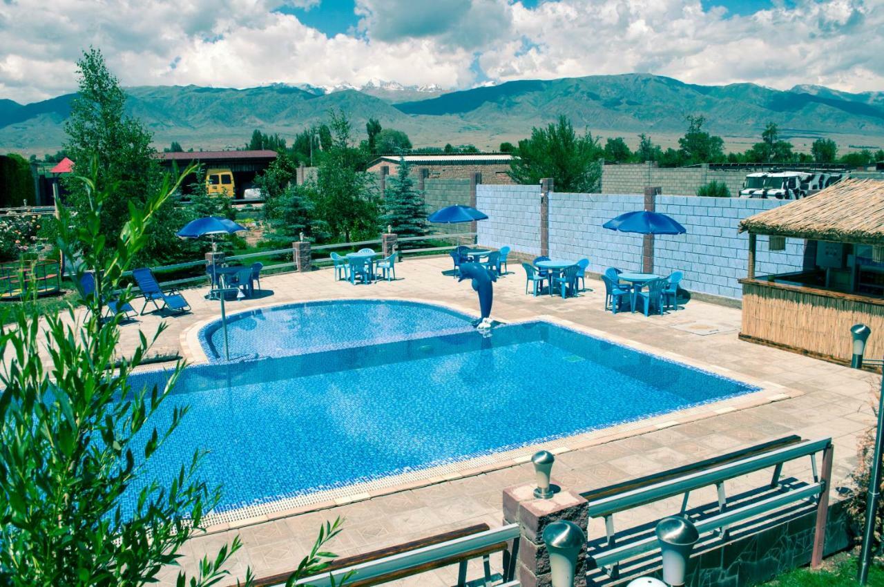 Zlata Inn Tamchy エクステリア 写真